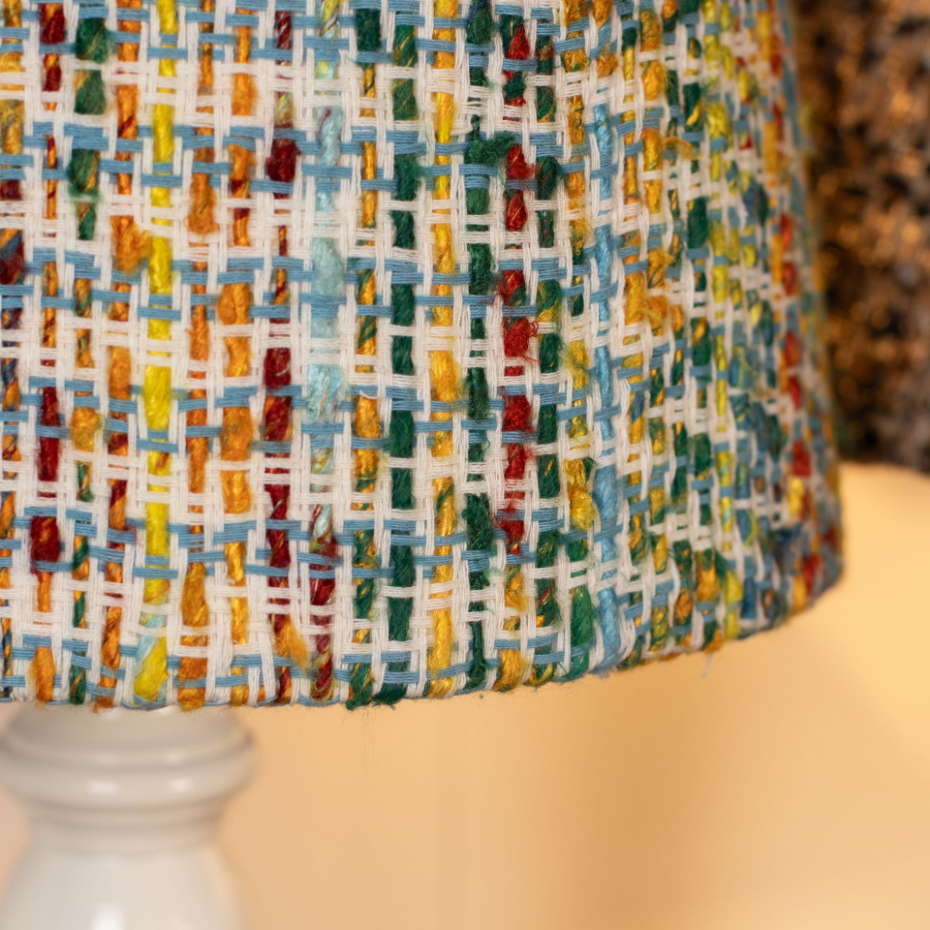 Lampe à poser en bois et abat jour en tissu, ROMY