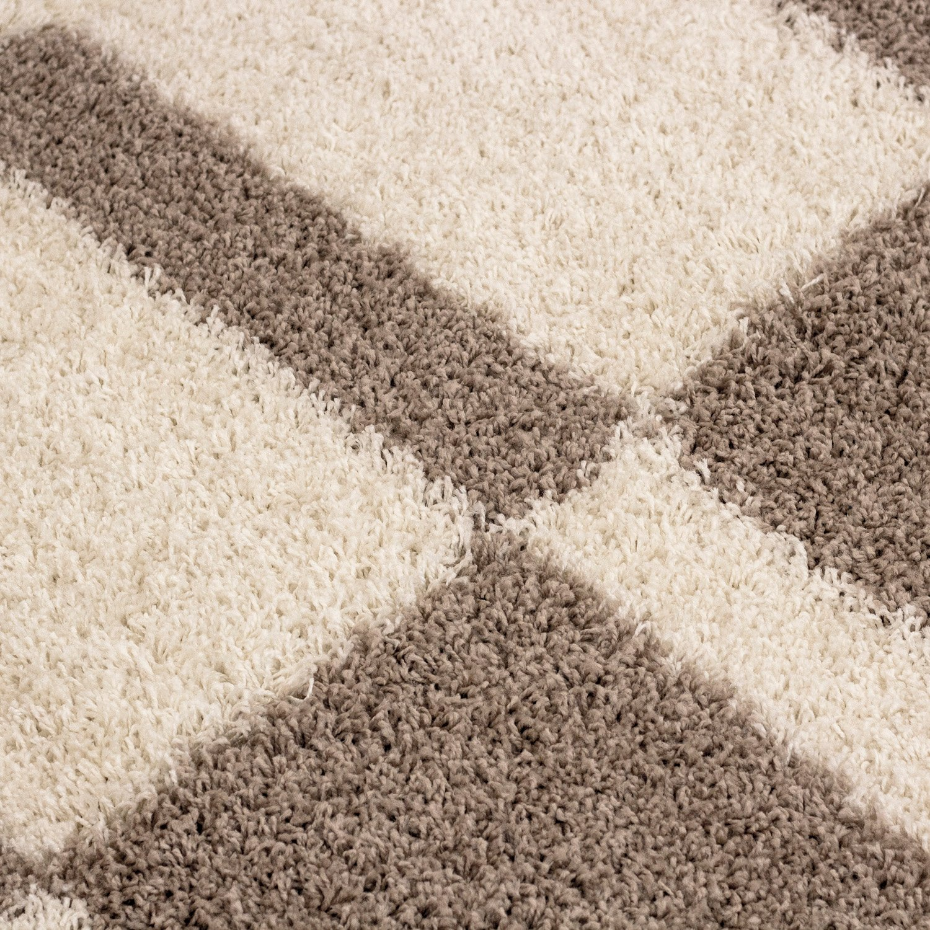 Tapis shaggy à motif géométrique GALA