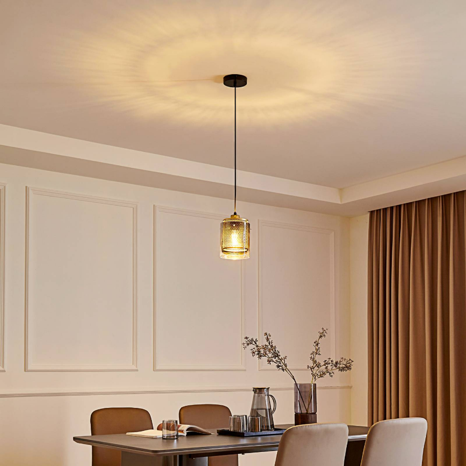 Suspension en verre moderne, Sterzy