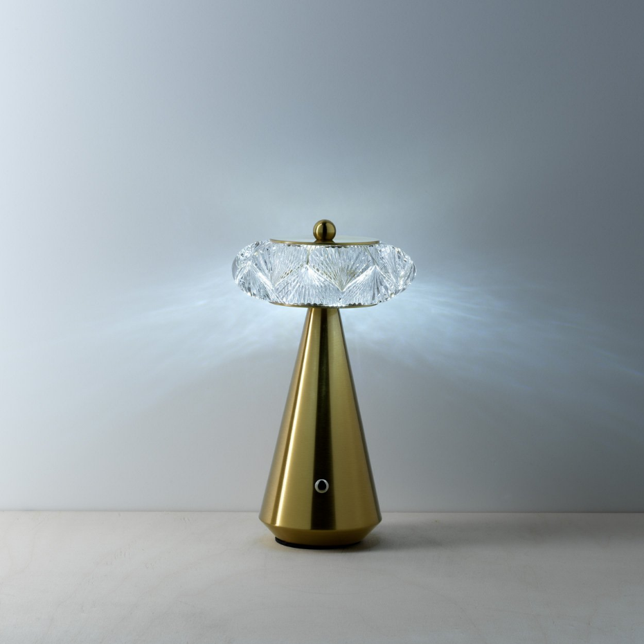 Lampe de table en fer DIAMOND