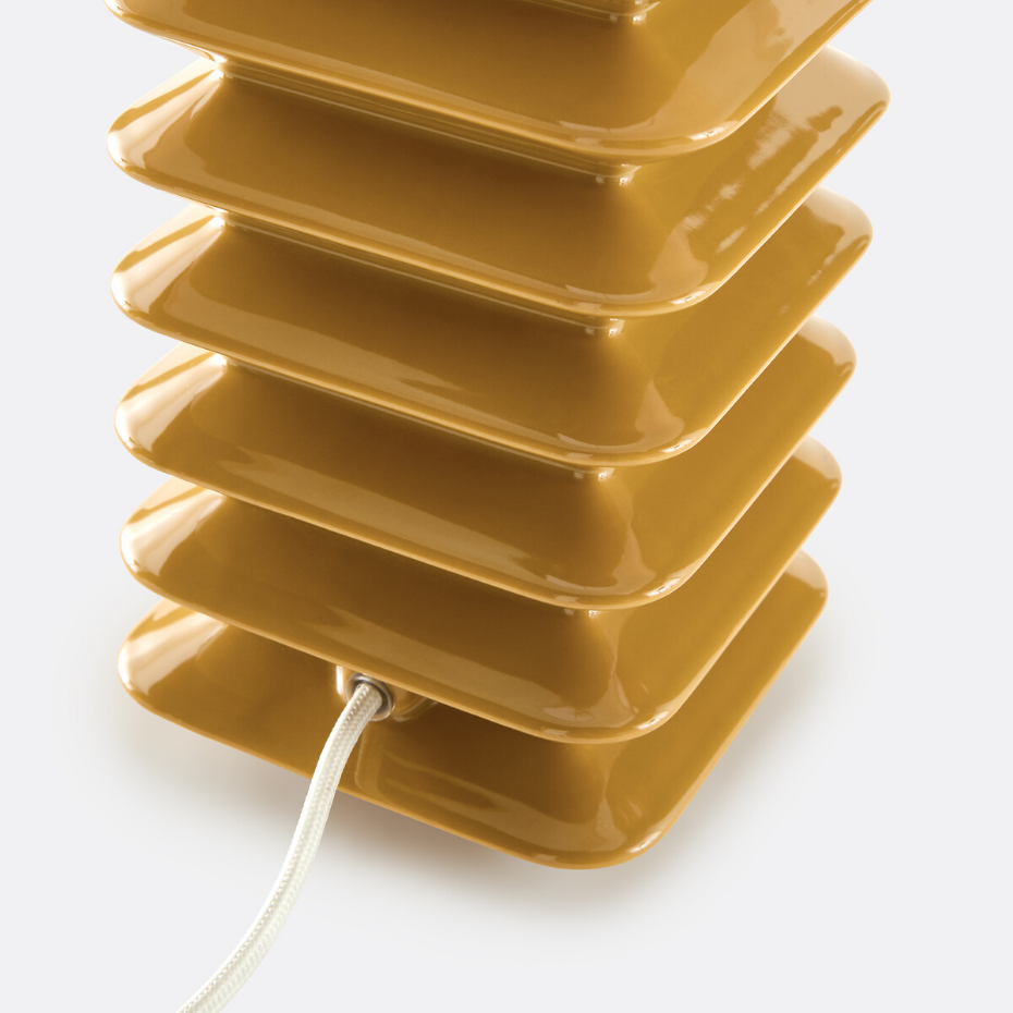 Lampe à poser en céramique et lin, Remilo