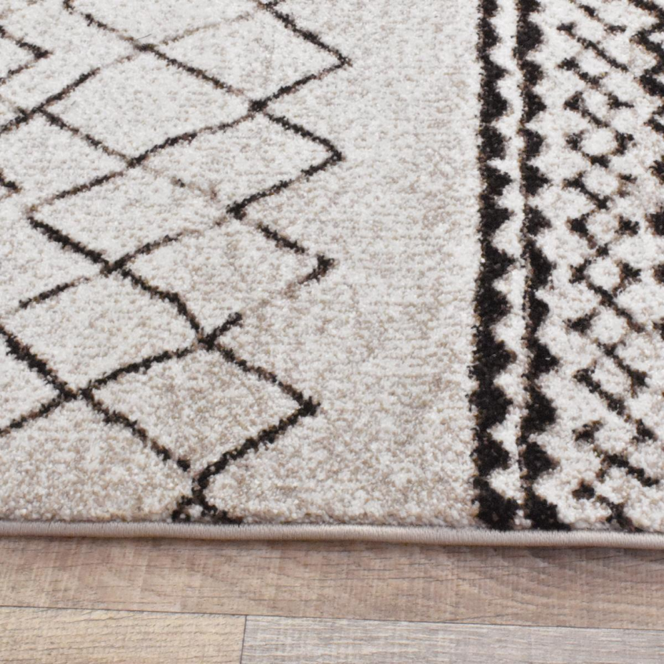 Tapis berbère tissé motifs tribaux LYN8  MABAL