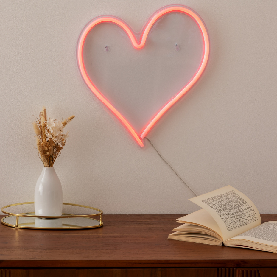 Tube néon mural LED COEUR