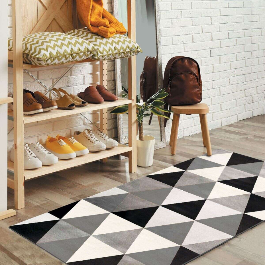 Tapis salon toucher laineux motif triangles  GEO SCANDI