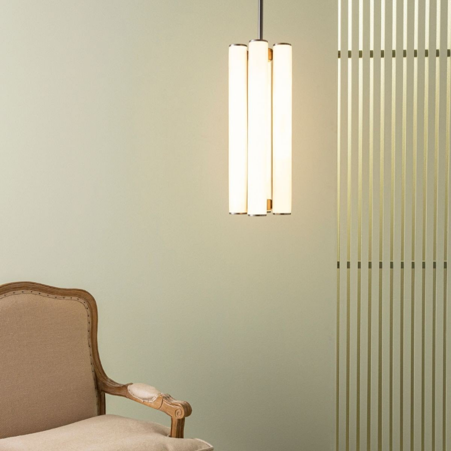 Lustre vertical en albâtre et métal H55 cm - MONTAIGNE