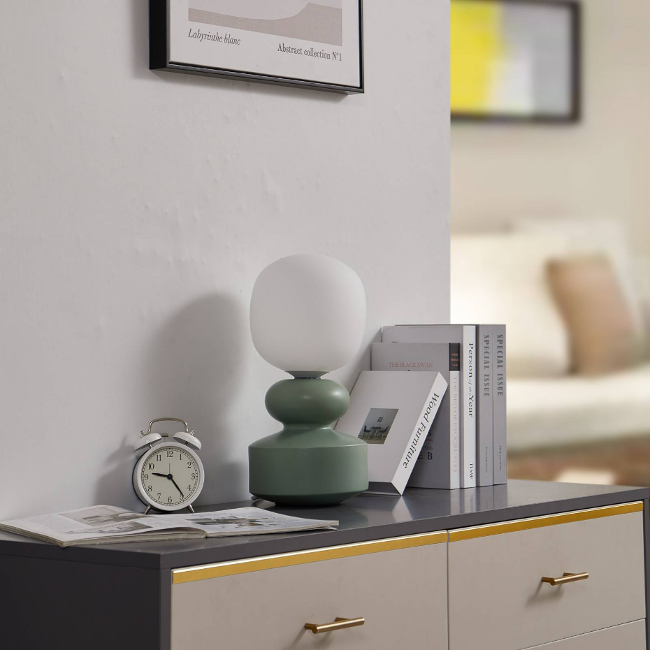 Lampe à poser en céramique scandinave
