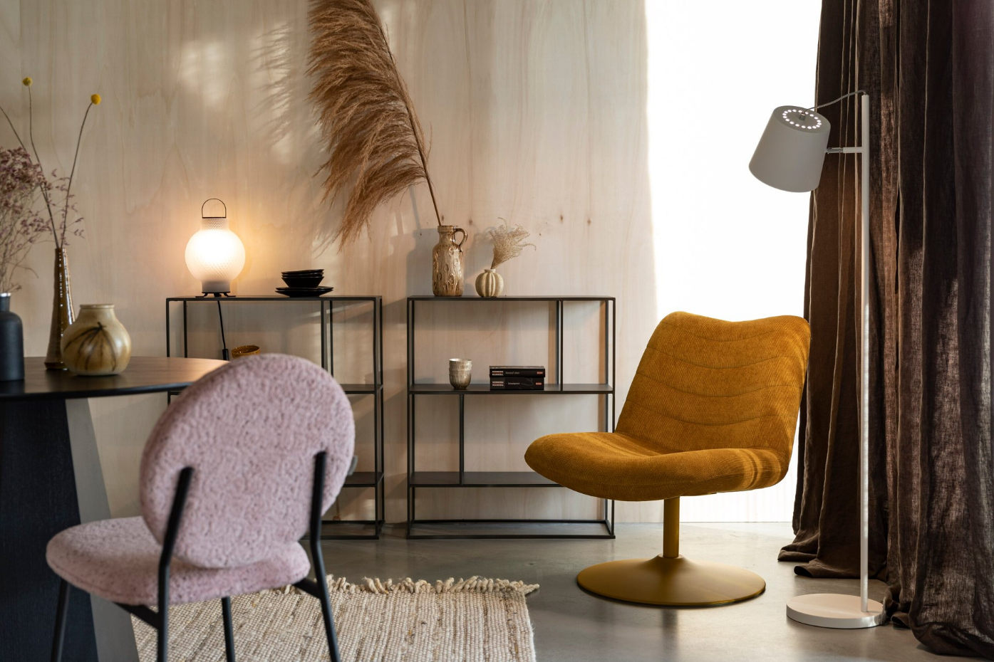 Lampe à poser en fer NOMAD