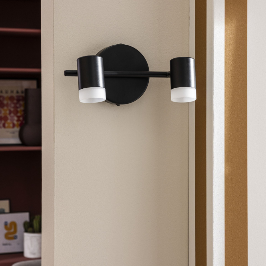 Spot décoratif en acier, DESIGN