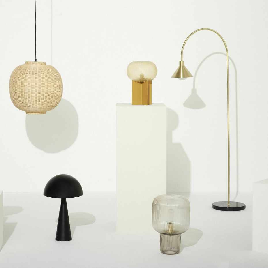 Lampe de table design métal