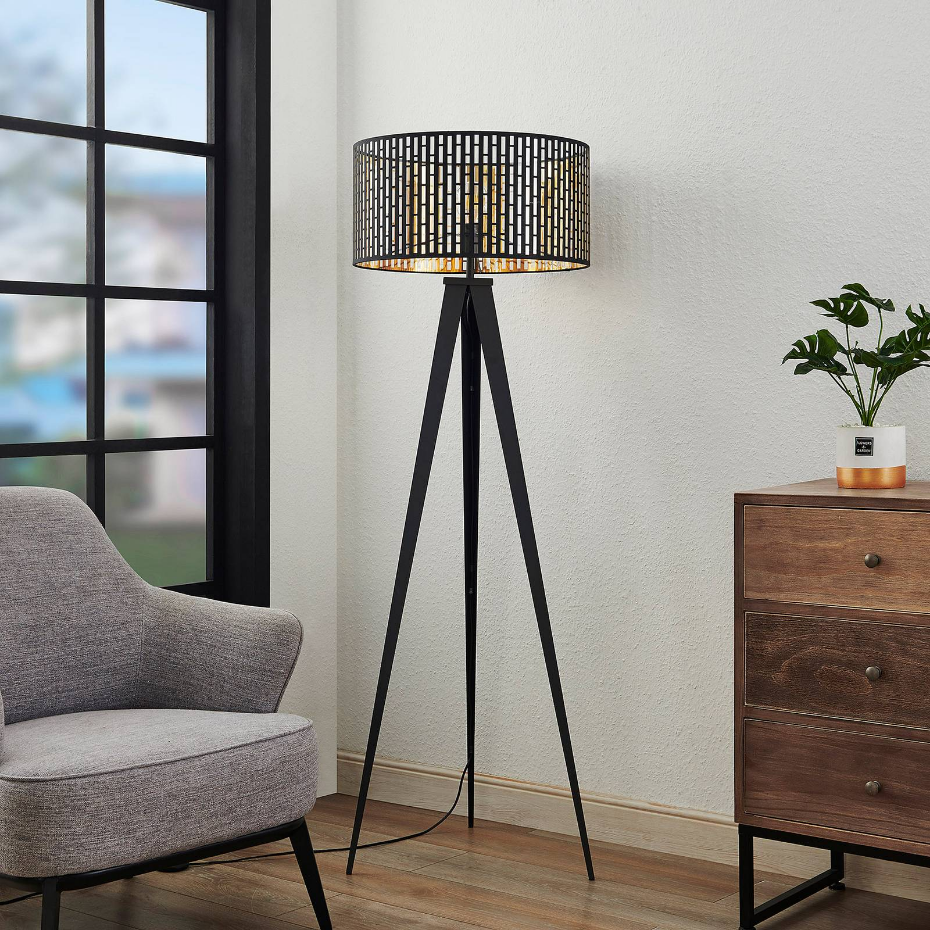 Lampadaire en métal, Thoralf