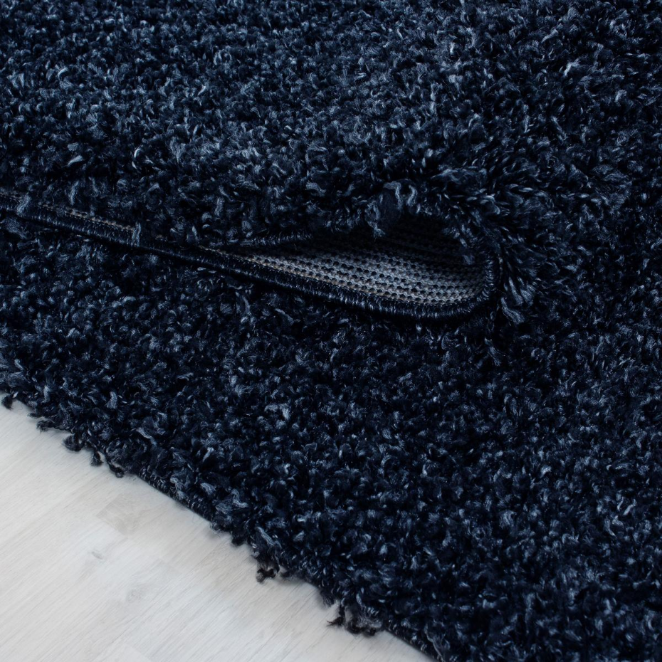 Tapis poils longs shaggy tissé motif uni UNI L