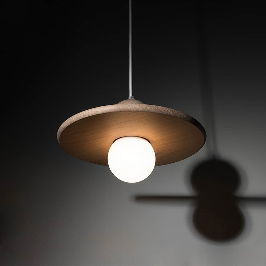 Suspension luminaire Nébuleuse en chêne massif