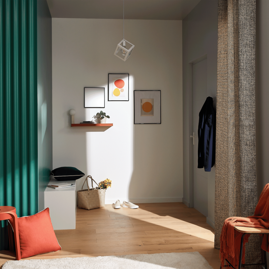 Suspension en fer blanc, PLYWOOD