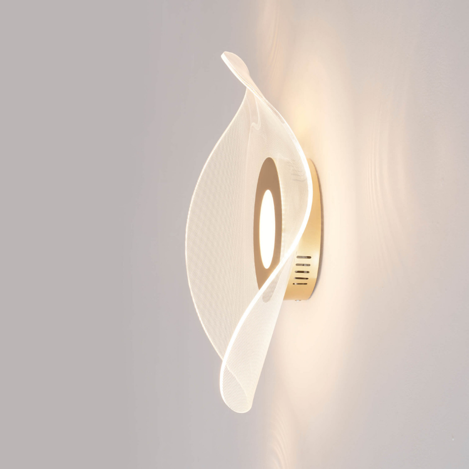 Plafonnier design aérien doré - ONDENIS