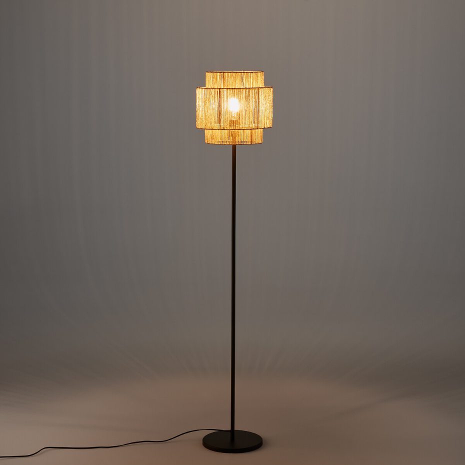 Lampadaire en métal fer et chanvre, Yaku