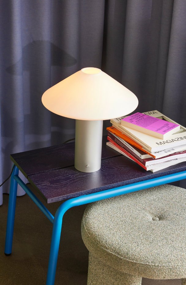 Lampe de table en fer et verre ORBIT