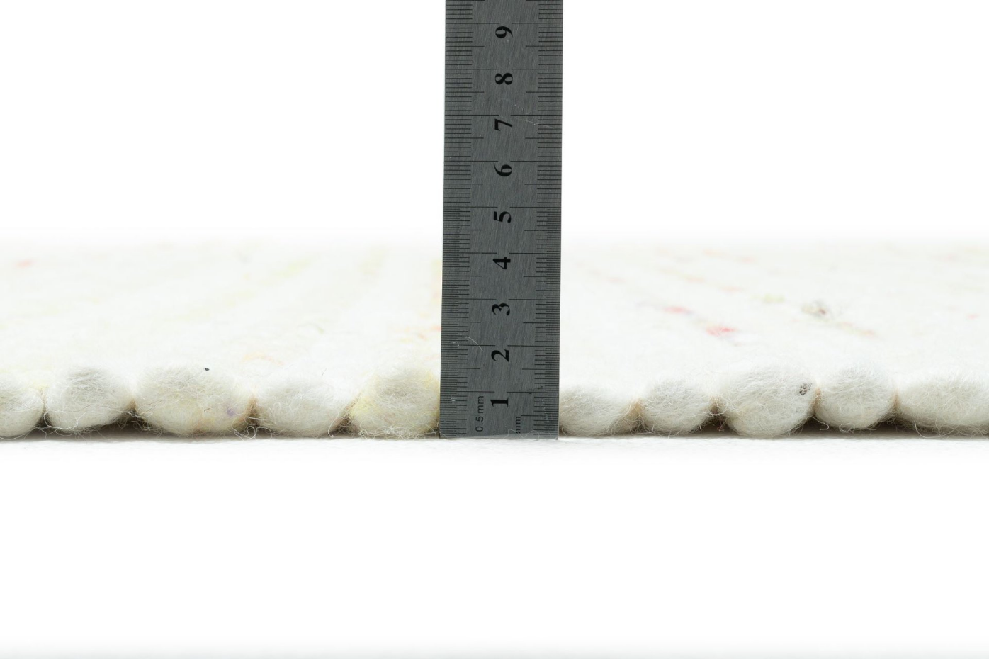 Tapis réversible en laine foulée tissé à la main aux couleurs vives - Hoernum