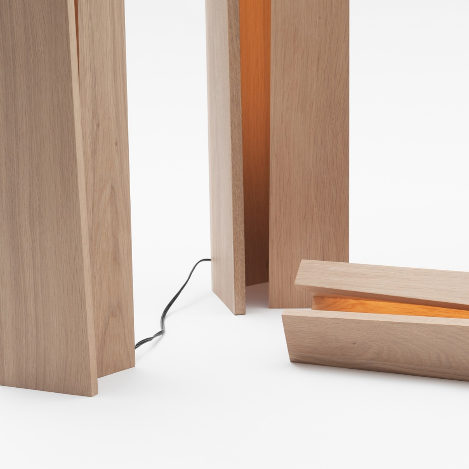 Lampe Élagone en chêne massif