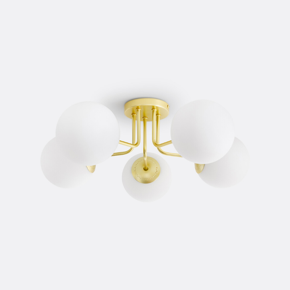 Plafonnier laiton et verre opaline, Moricio