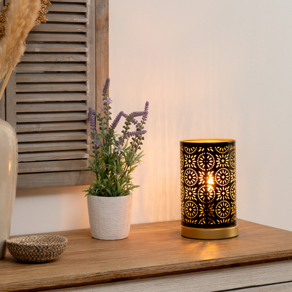 Lampe métal noir motifs ajourés dorés GYPSY