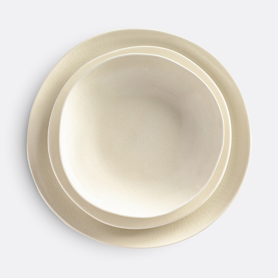 Lot 4 assiettes plates craquelées, GOGAIN