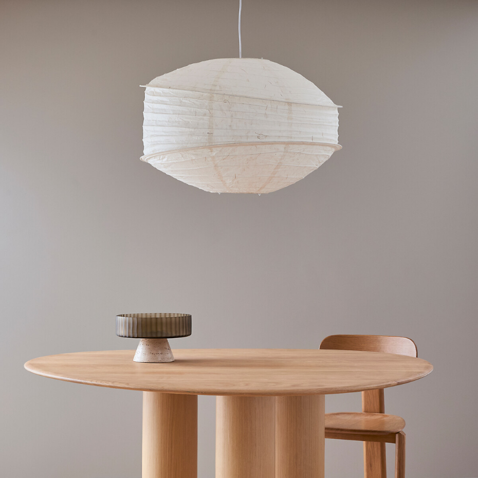 Suspension en papier texturé, diamètre 68 cm, NASSAH