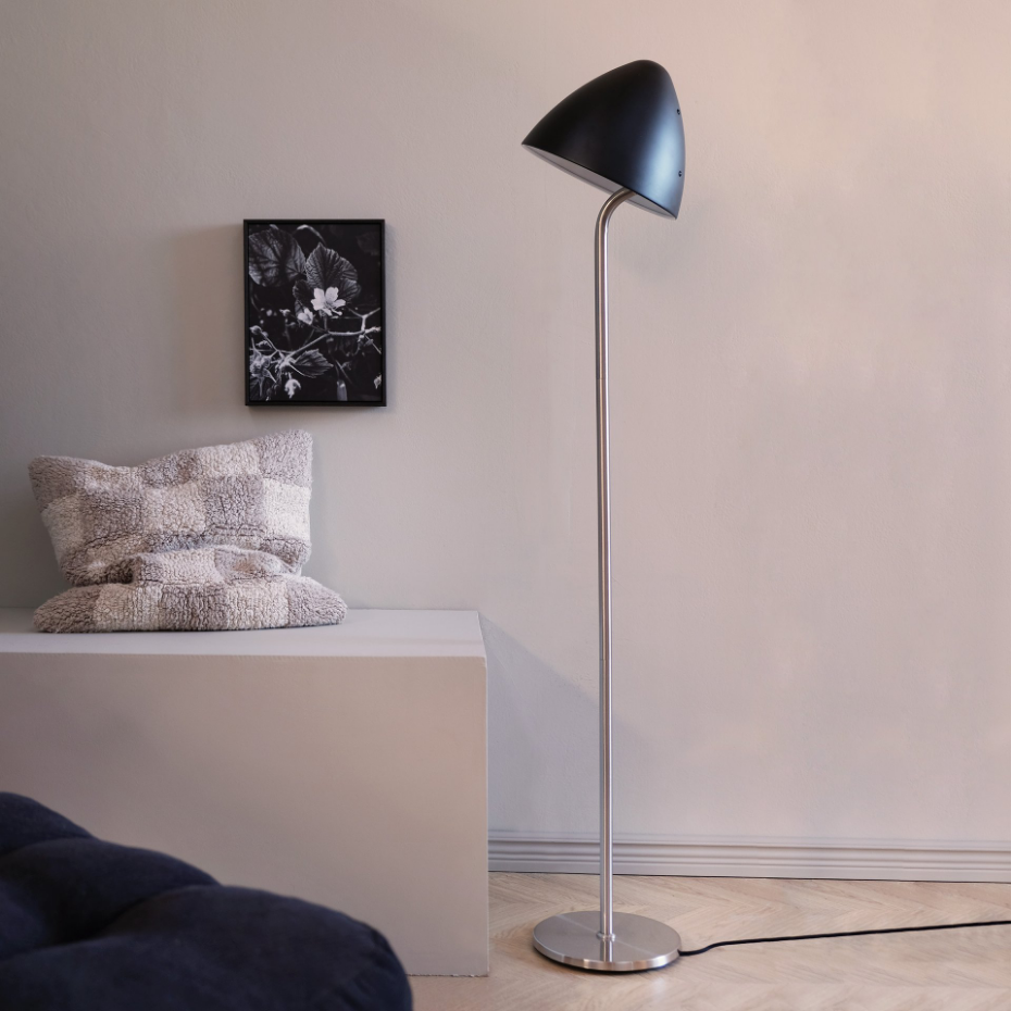 Lampadaire en Métal, noir et laiton OULU