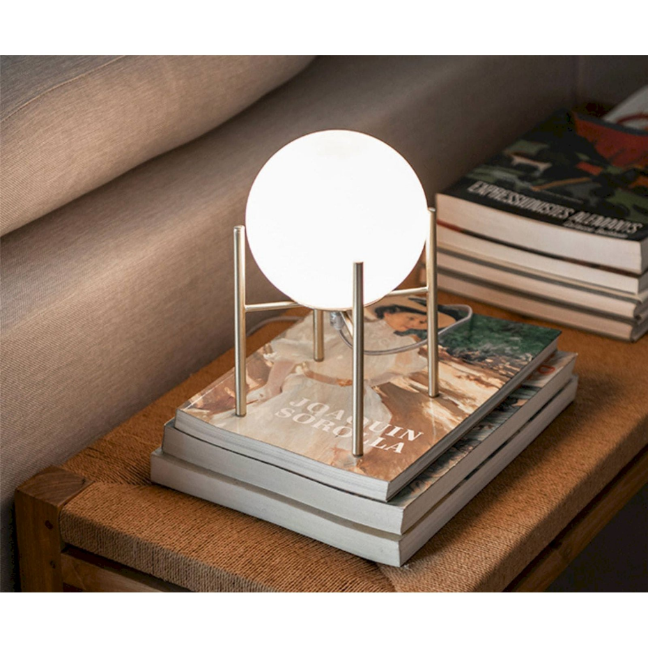 Lampe de chevet ronde en verre et laiton doré
