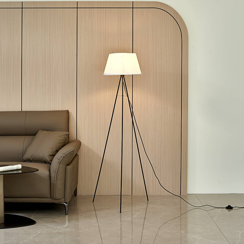 Lampadaire en textile moderne, Elsika