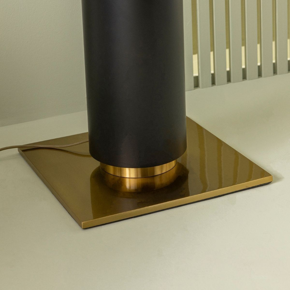 Lampe sur pied en métal noir et finition laiton doré H165 cm - VENDOME