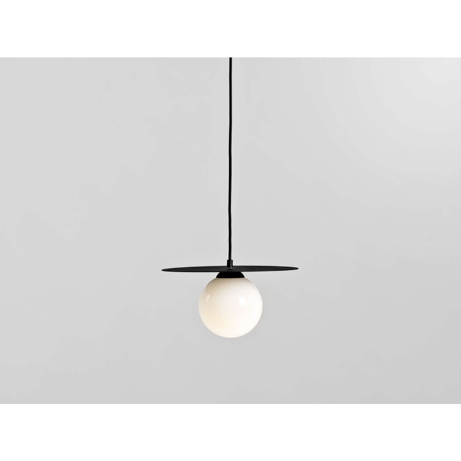 Suspension en acier Skiva ball