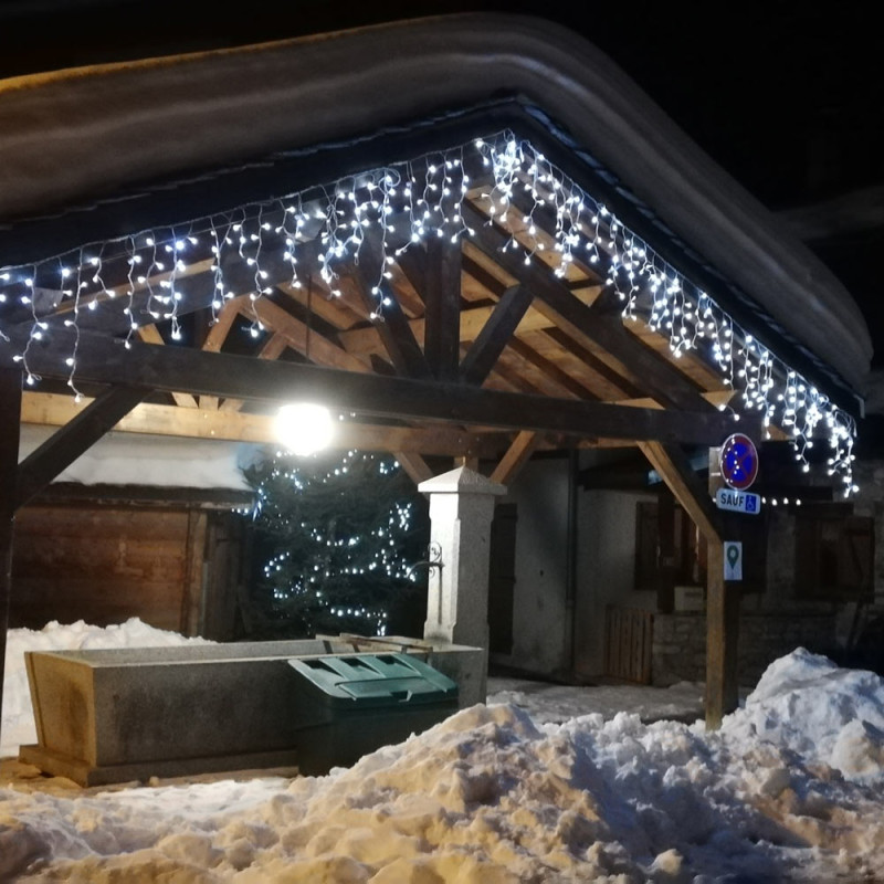 Guirlande Pro Stalactite 10m Blanc Froid Fixe 360 Leds 230v