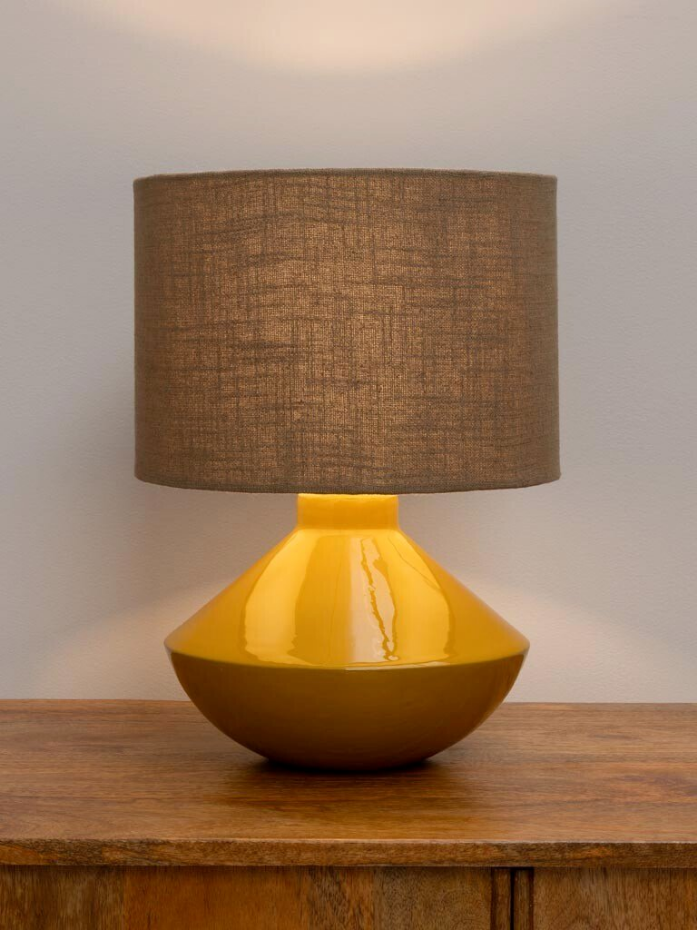 Lampe à poser en métal YELLIE