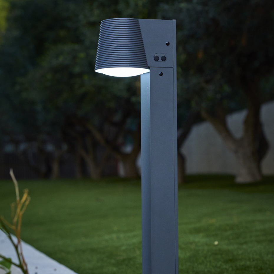 Balise solaire à fixer ou à planter SOLINE TALL H70cm