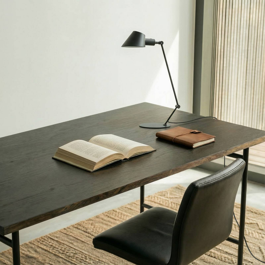 Lampe à poser en métal moderne, Corali
