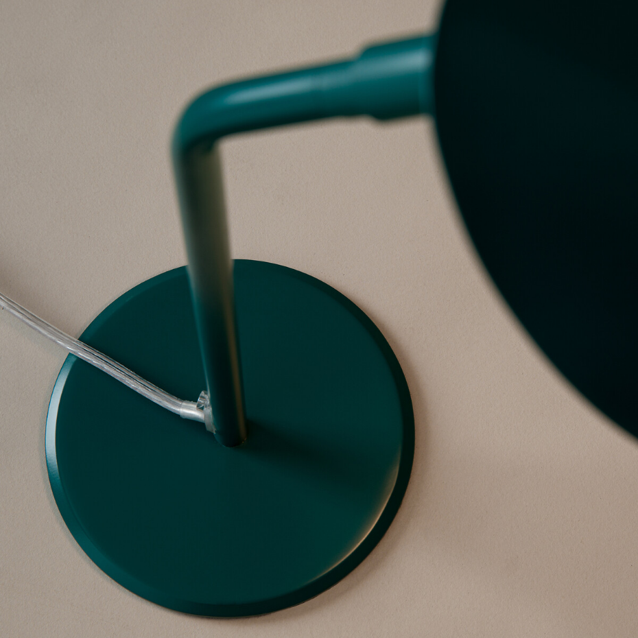 Lampe à poser, Funambule