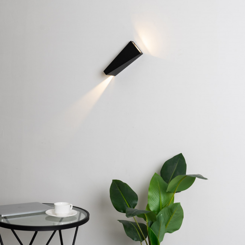 Applique LED noire double flux - HELSINKI