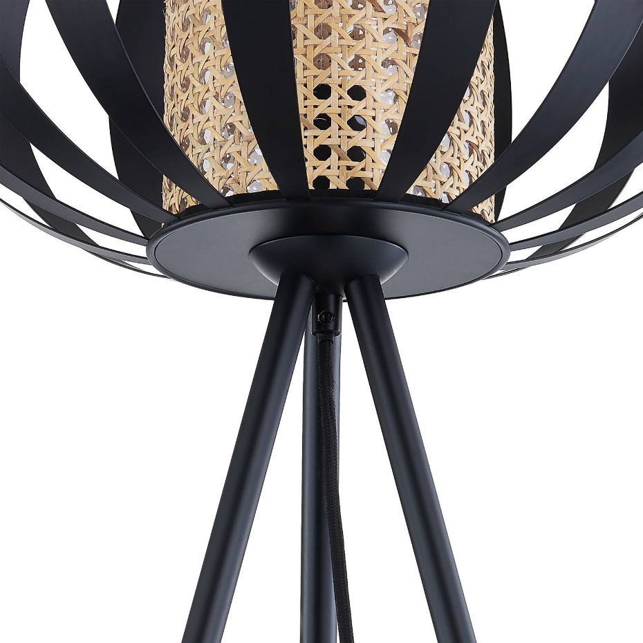 Lampadaire en métal traditionnel, Tamira