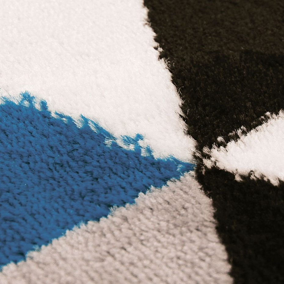 Tapis salon toucher laineux motif triangles  GEO SCANDI