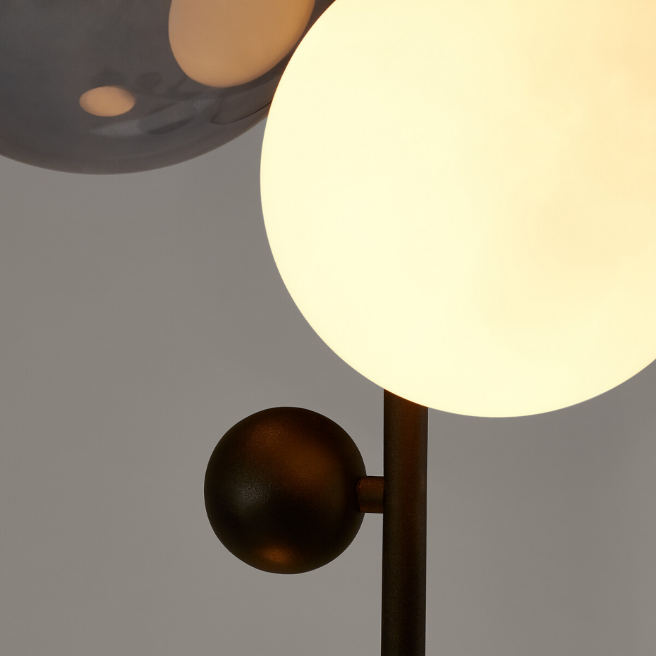 Lampadaire verre fumé et métal, Bullesco