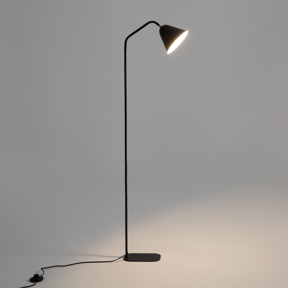 Lampadaire en métal fer, Copita