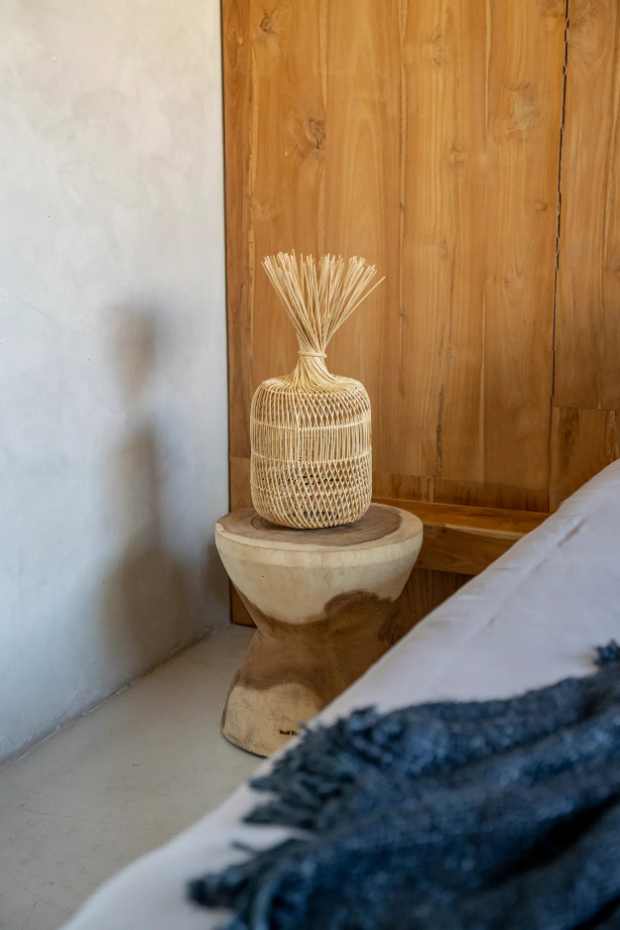 Lampadaire en rotin DUMPLING