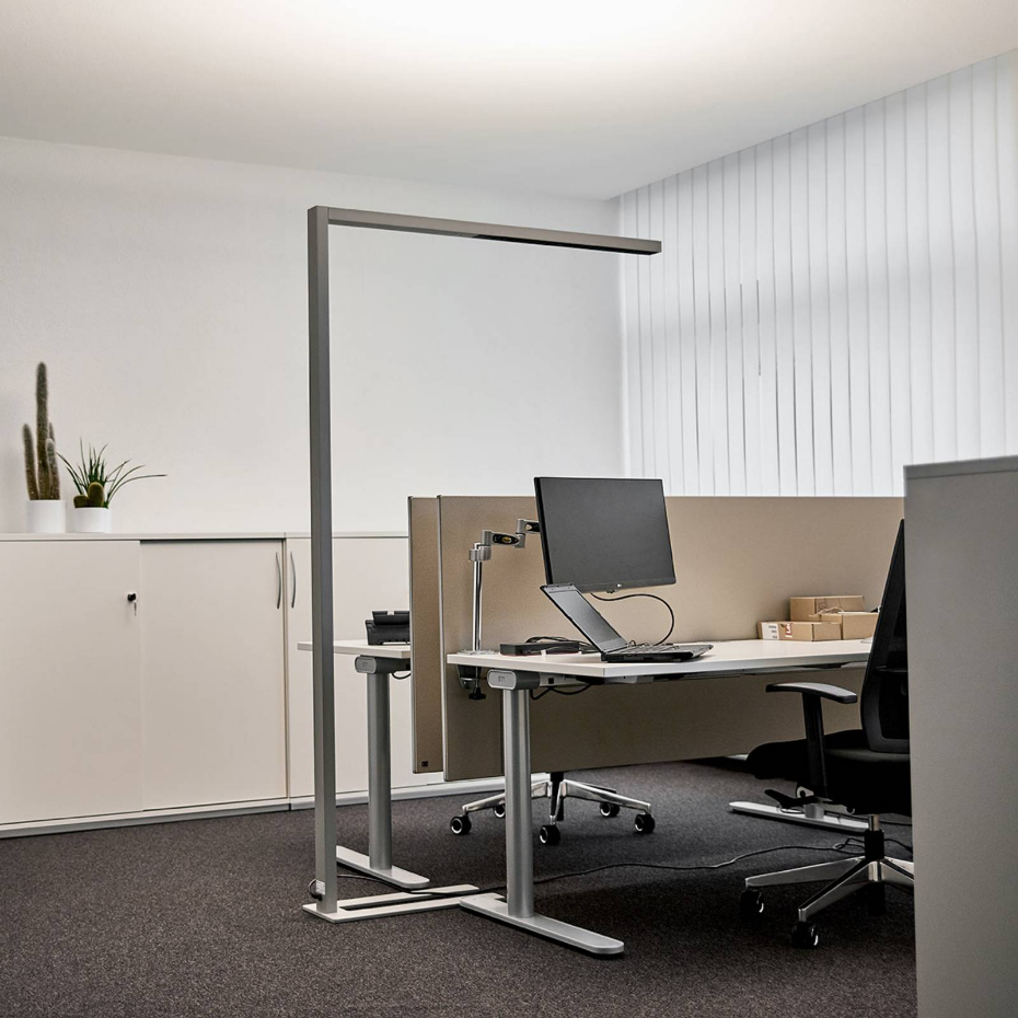 Lampadaires de bureau en aluminium moderneLED