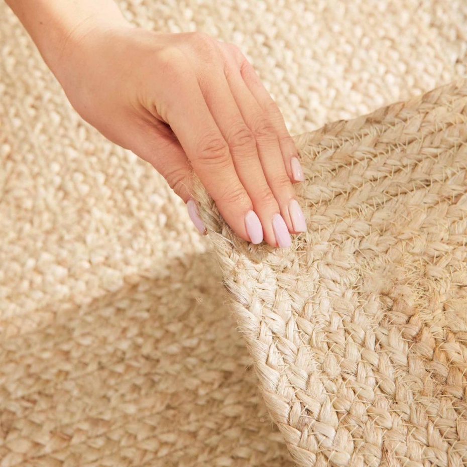 Tapis salon motif simple, JUTE L tissé main, design chaleureux