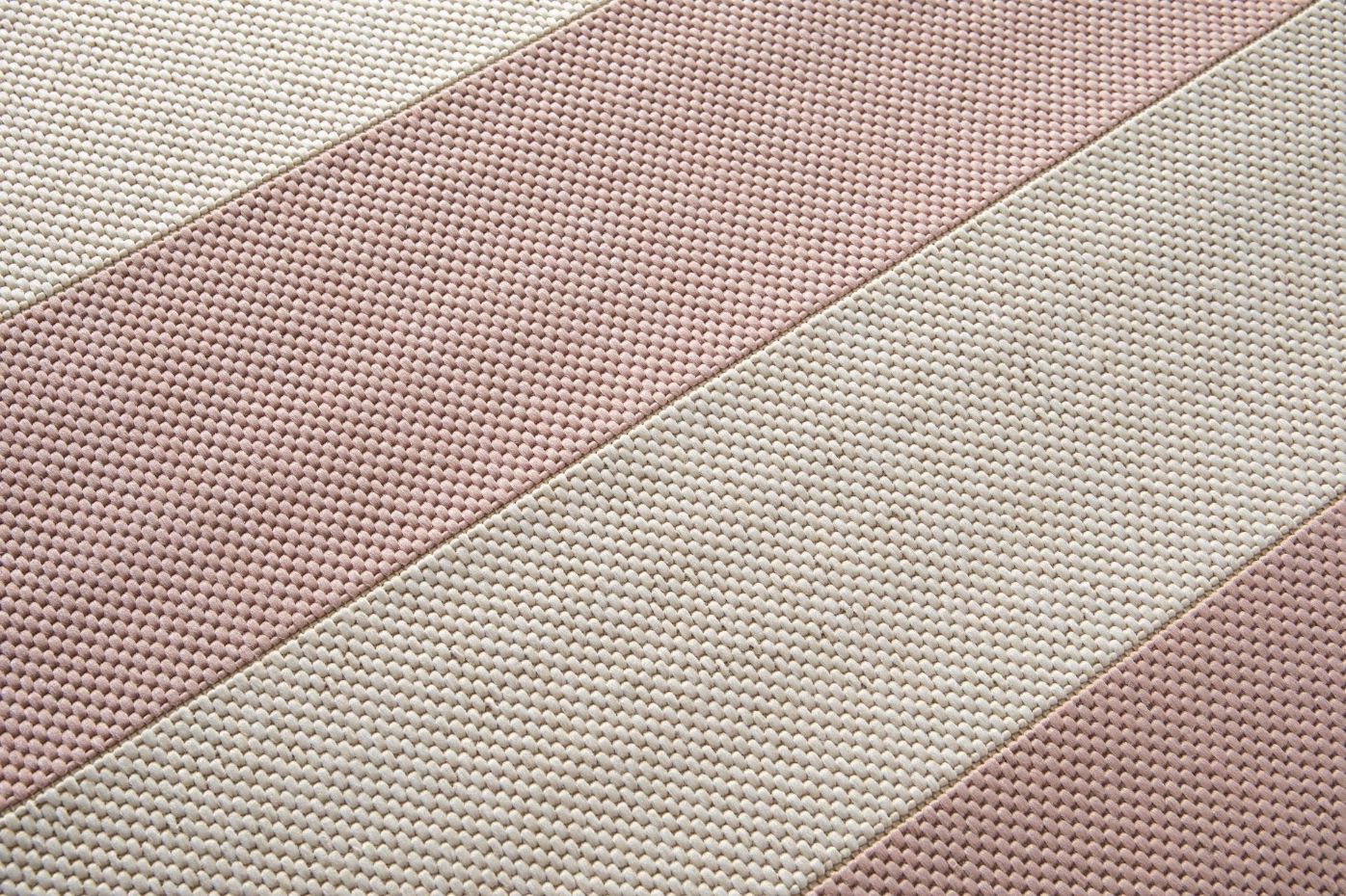Tapis design contemporain intérieur extérieur MYKONOS