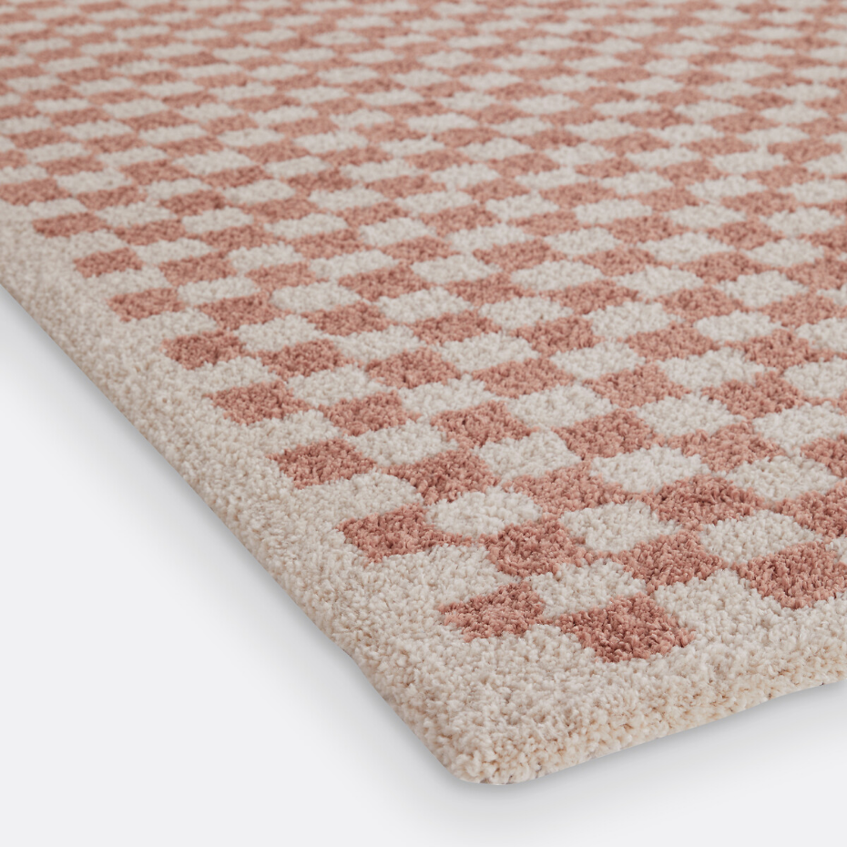 Tapis damier, Eras