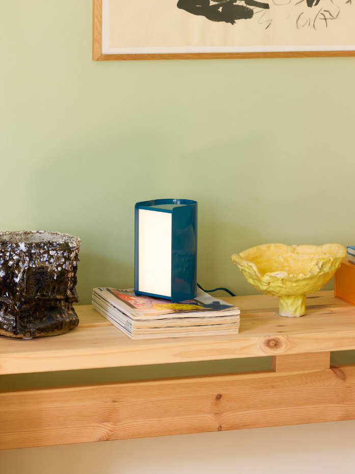 Lampe de table en fer et verre BOOK