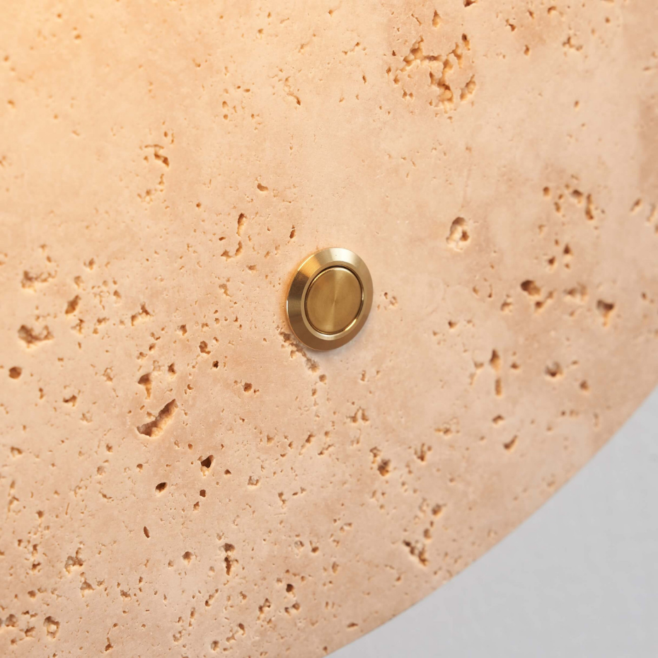 Applique globe opale sur travertin - ORÉ