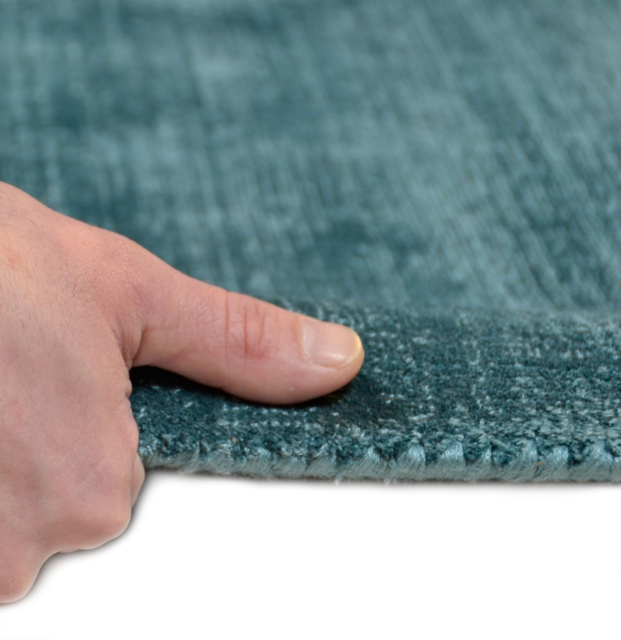 Tapis en viscose tissé main aspect vieilli - Shine