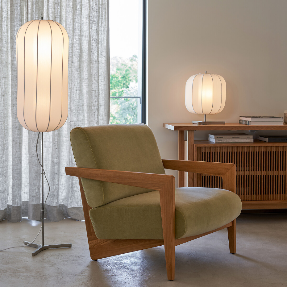 Lampadaire, lampion en maille, Satchi